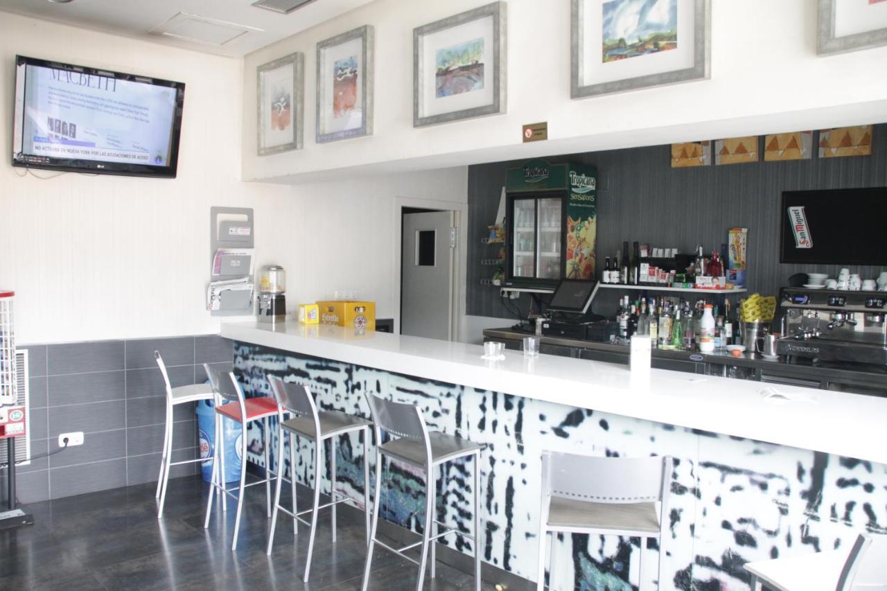 Hostal Francisco Salinas Burgos Luaran gambar